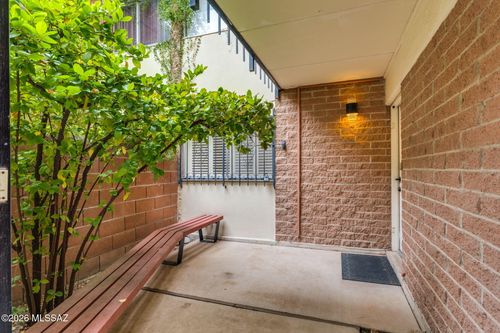 167-3940 E Timrod St, Tucson, AZ, 85711-4160 | Card Image