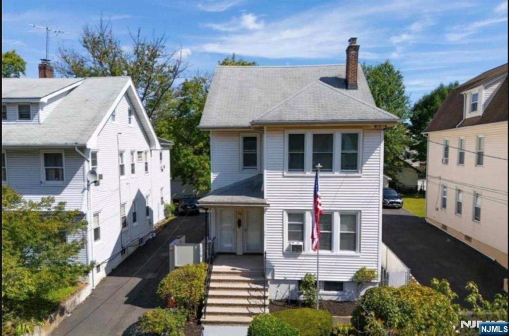 Residential Lease in Orange 2