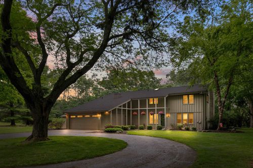 W857 Summit Court, Brooklyn, WI, 54941 | Card Image