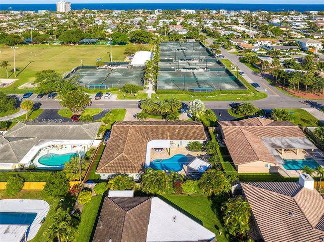3411 Ne 27 Th Ave, House other with 4 bedrooms, 3 bathrooms and null parking in Lighthouse Point FL | Image 60