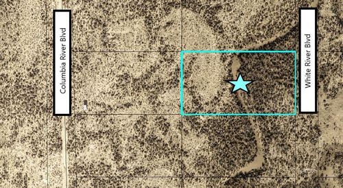 7527 White River Blvd, Elko, NV, 89801 | Card Image