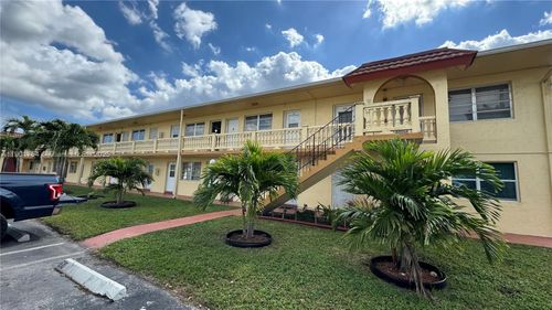 e20-160 Ne 203rd Ter, Miami Gardens, FL, 33179-6001 | Card Image