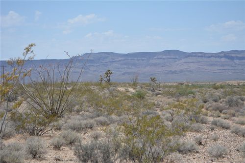6 Cameron Rd, Yucca, AZ, 86438 | Card Image