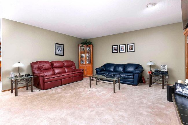 33 Mackenzie Dr, House other with 3 bedrooms, 3 bathrooms and 4 parking in Sedgewick AB | Image 6