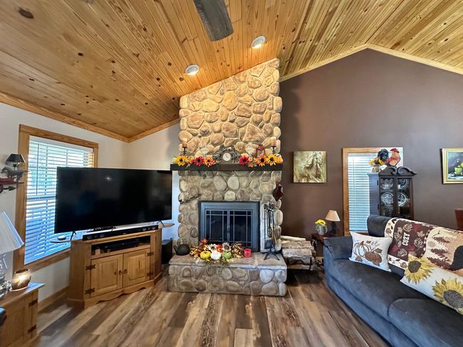 8997 Highway 9, House other with 2 bedrooms, 2 bathrooms and null parking in Mountain View AR | Image 12