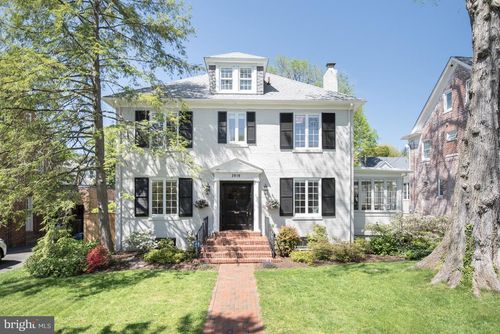 3919 Oliver St, CHEVY CHASE, MD, 20815-3434 | Card Image