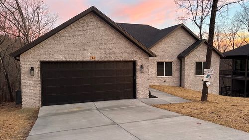 13 Ulverston Dr, Bella Vista, AR, 72714-2504 | Card Image
