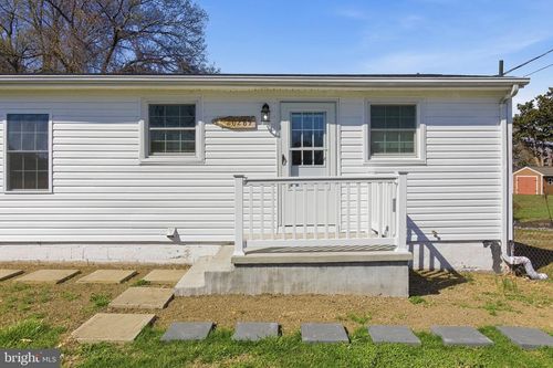 20289 Ridge Rd, COLONIAL BEACH, VA, 22443-6125 | Card Image