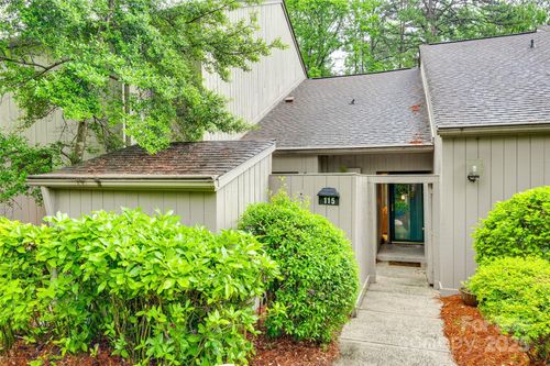 115 Pine Grove Cir, Clover, SC, 29710-8942 | Card Image