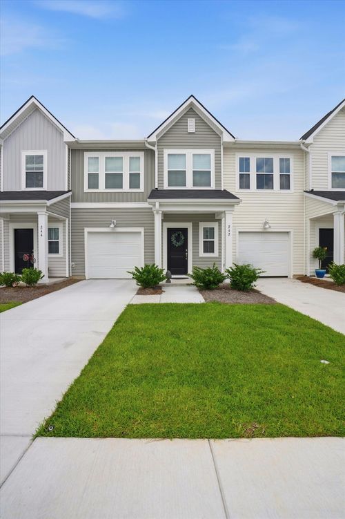 242 Agrarian Ave, Summerville, SC, 29485-7624 | Card Image