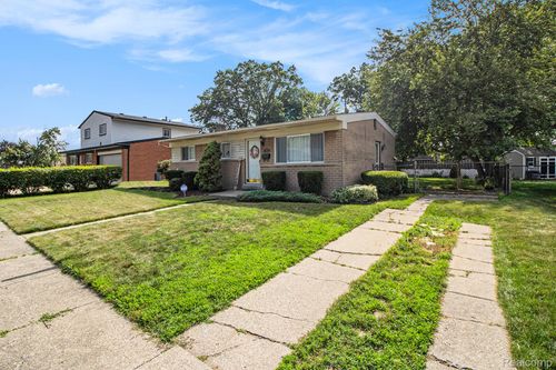 123 N Hawthorne Street, Westland, MI, 48185 | Card Image