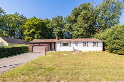 195 Edgewood Circle, House other with 3 bedrooms, 1 bathrooms and 4 parking in Southington CT | Image 1