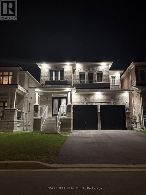 123 Fallharvest Way, Whitchurch-Stouffville (Stouffville), ON, L4A5A8 | Card Image