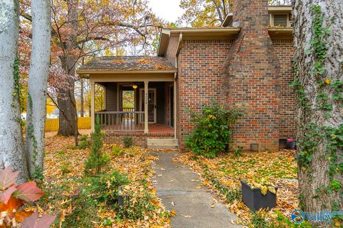 4024 Belle Grove Dr Sw, Huntsville, AL, 35802-4476 | Card Image