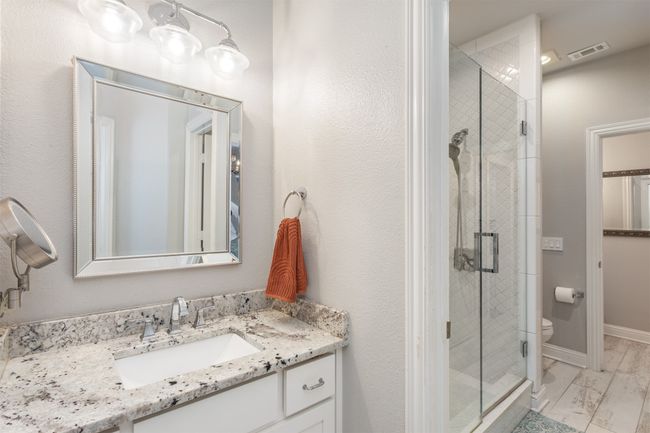 Update Jack & Jill bathroom | Image 27