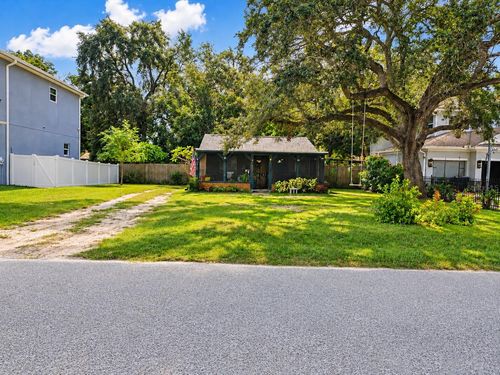 3707 W Bay Ave, TAMPA, FL, 33611-4222 | Card Image