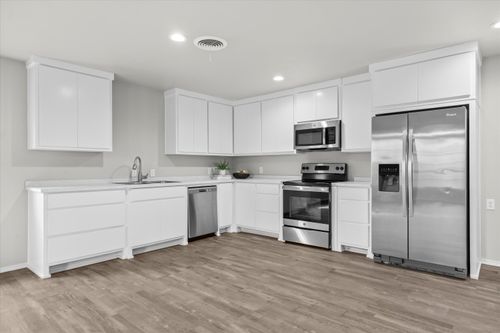 327 Hiracheta Dr, New Home, TX, 79381-2350 | Card Image