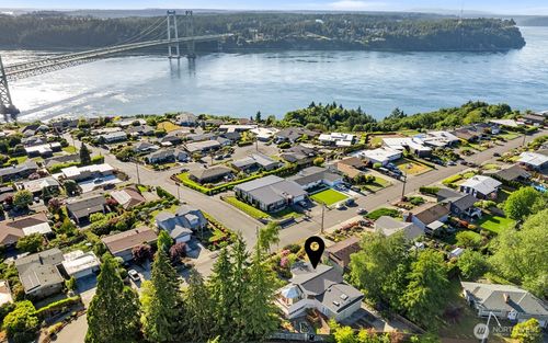 1550 N Narrows Dr, Tacoma, WA, 98406-1448 | Card Image