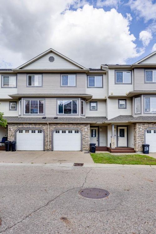 14-400 Williams Dr, Fort Mcmurray, AB, T9H5R7 | Card Image