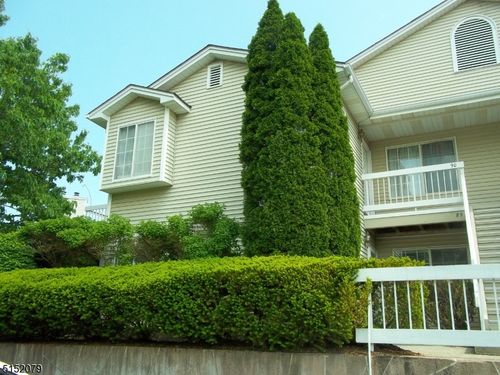 89 Mayfield Rd, Bedminster, NJ, 07921-1415 | Card Image