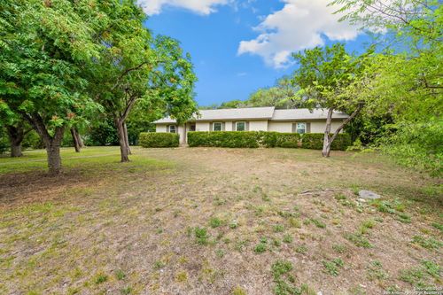 10703 Laurel Leaf, Helotes, TX, 78023-4044 | Card Image