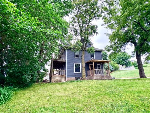 452 21st St, Bettendorf, IA, 52722-5009 | Card Image