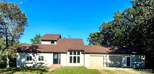 3346 Ahrens Rd, Owensville, MO, 65066-2334 | Card Image