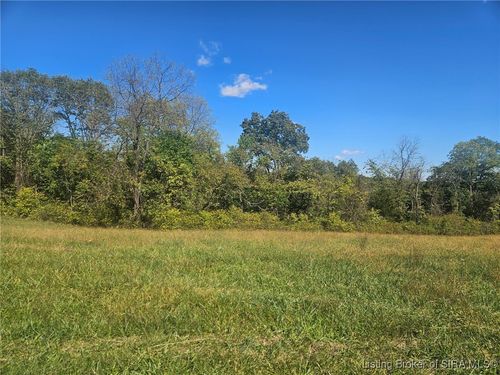 5300 N Scotts Ridge Rd, Madison, IN, 47250-8710 | Card Image