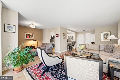 apt-508-801 Yale Ave, SWARTHMORE, PA, 19081-1821 | Card Image