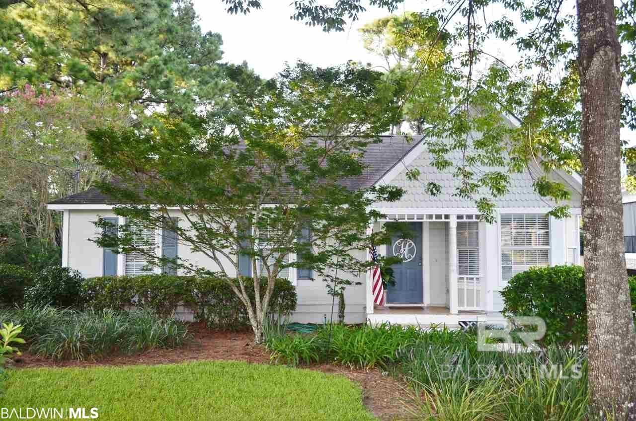 Morphy Ave, Fairhope, AL 36532