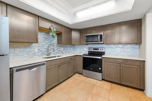 302-4500 Gefion Ct, Lake Worth, FL, 33467-4313 | Card Image