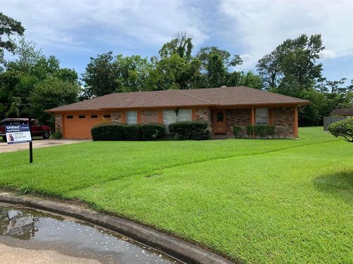 2017 5th St, Orange, TX, 77630-3592 | Card Image