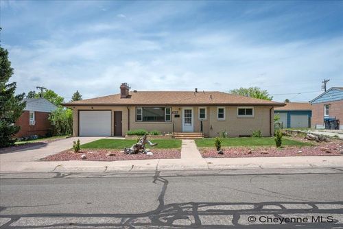 5028 Greybull Ave, Cheyenne, WY, 82009-5244 | Card Image