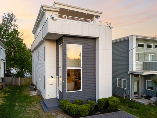 2160 Byrum Ave, Nashville, TN, 37203-5314 | Card Image