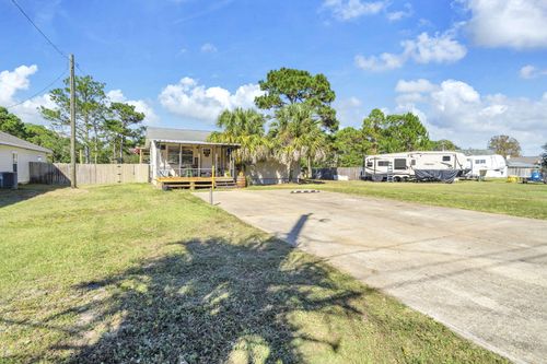 9276 Ridge Dr, Navarre, FL, 32566-1188 | Card Image