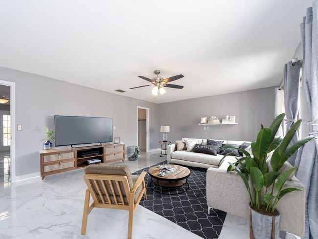 GAMEROOM/3RD BEDROOM | Image 6