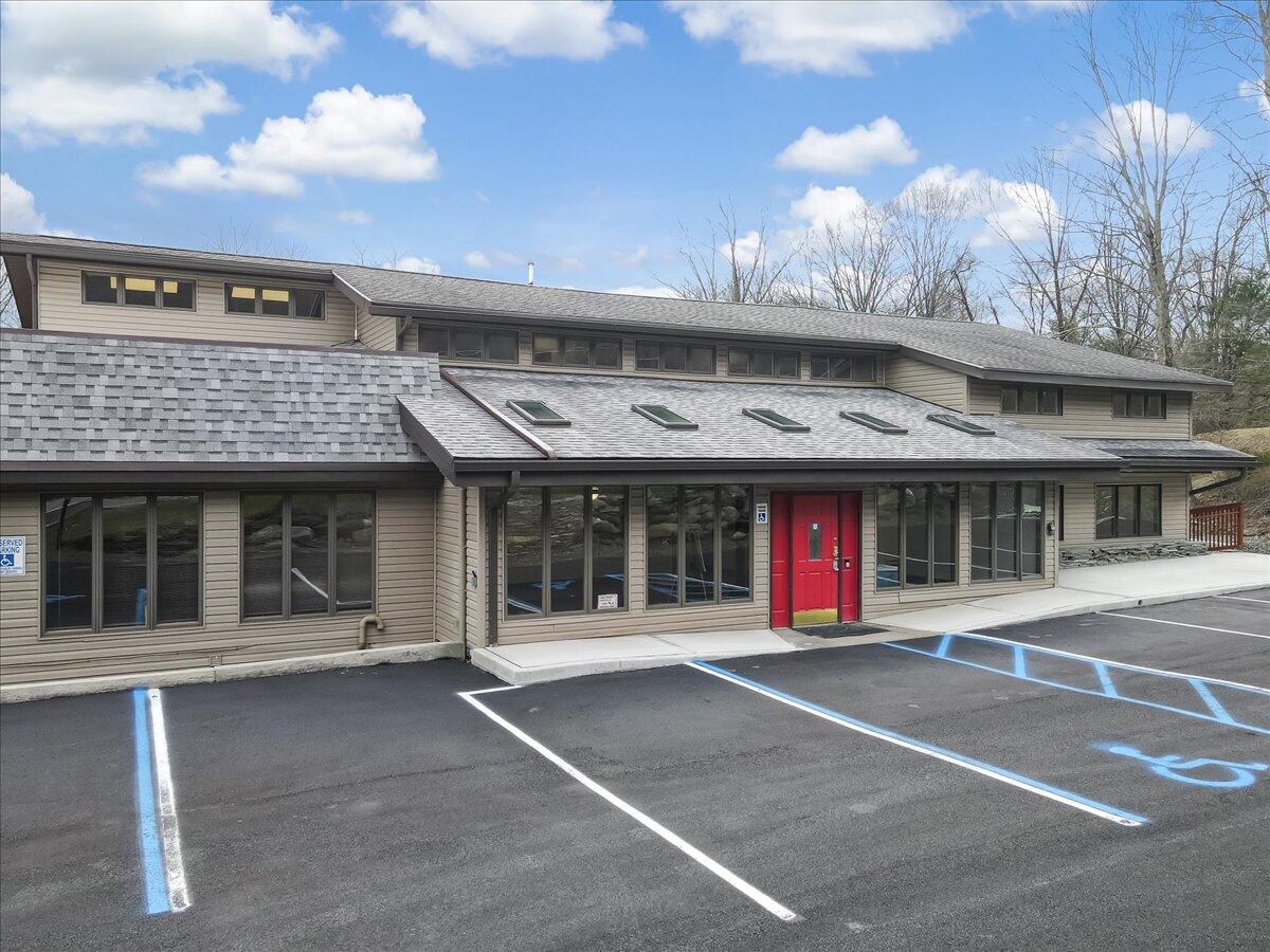 Commercial Sale in Dingmans Ferry 5