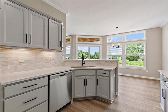 463 Valhalla Court, Condo with 3 bedrooms, 3 bathrooms and null parking in Turtle Creek Twp OH | Image 7