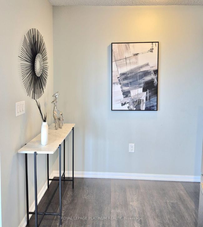 1611 - 830 Lawrence Ave W, Condo with 2 bedrooms, 2 bathrooms and null parking in North York ON | Image 11