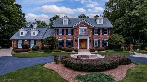 17221 Sagamore Road, Walton Hills, OH, 44146 | Card Image