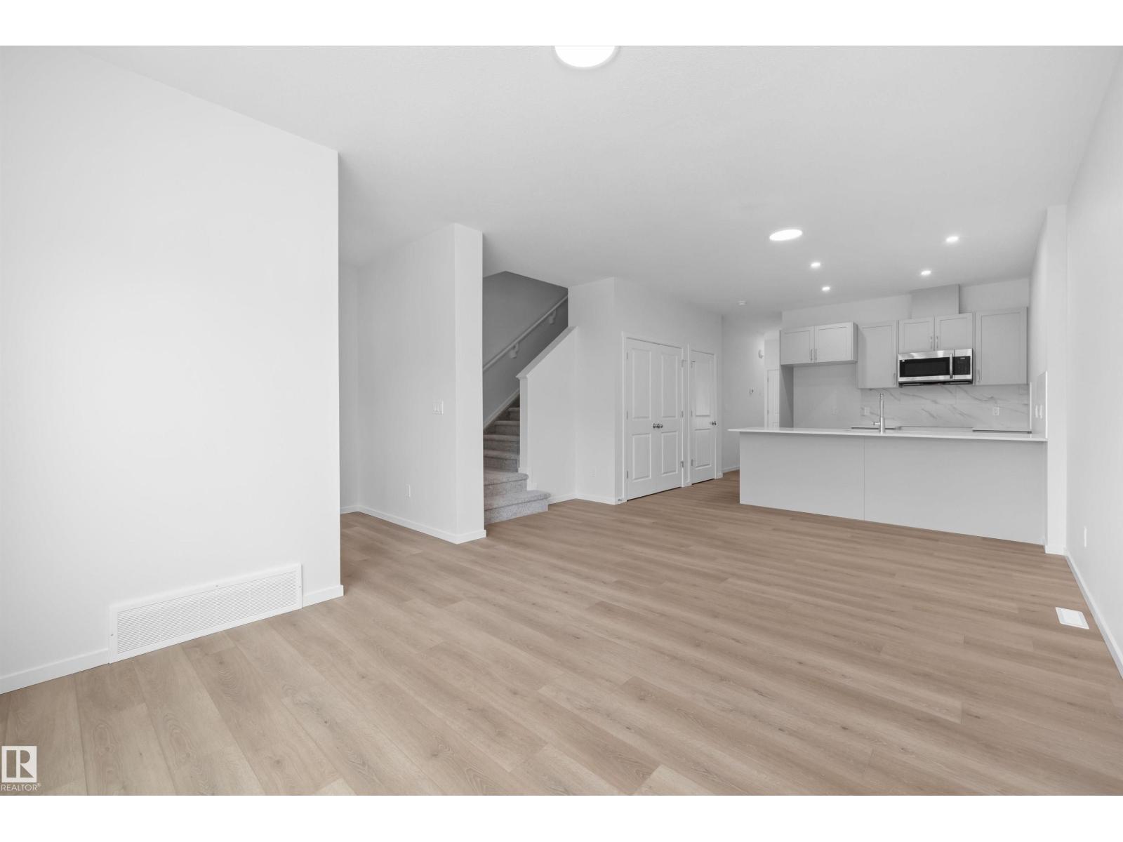 Residential in Edmonton 4