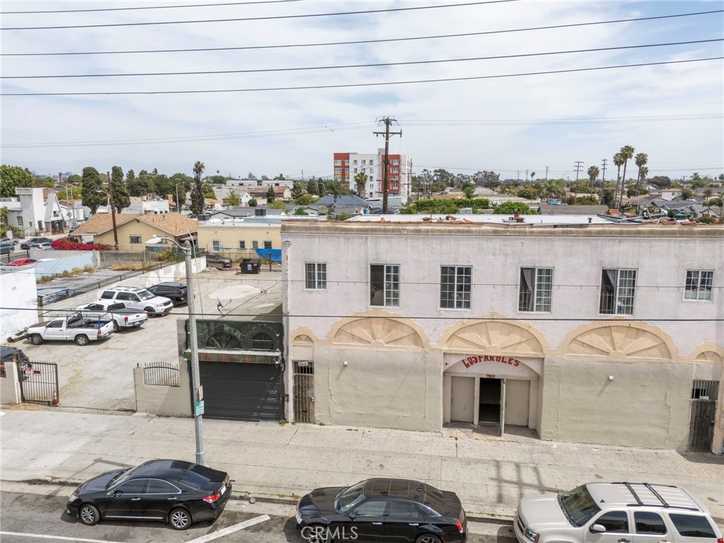 Residential Income in Los Angeles 2