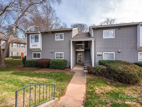 apt-a-2900 Heathstead Pl, Charlotte, NC, 28210-9116 | Card Image