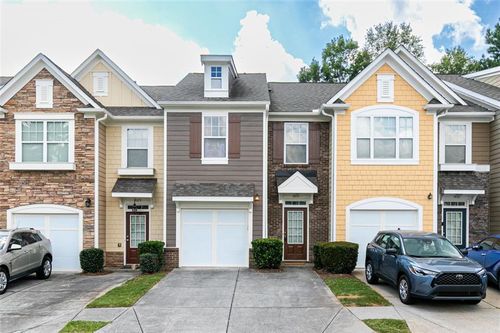 2031 Lakeshore Overlook Dr Nw, kennesaw, GA, 30152-6715 | Card Image
