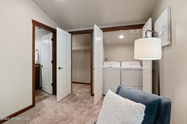 Washer and dryer included! | Image 21