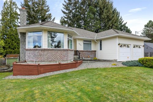 629 Dogwood Rd, Qualicum Beach, BC, V9K1A9 | Card Image