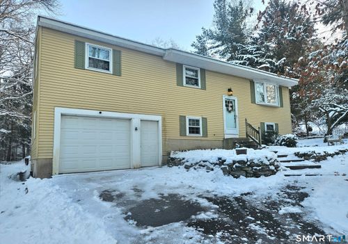 31 Crouch Rd, Amston, CT, 06231-1612 | Card Image