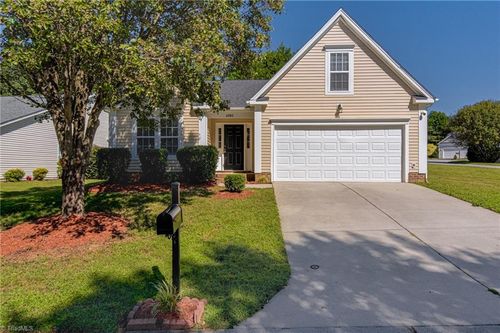 4993 Brian Center Ln, Winston-Salem, NC, 27106-6423 | Card Image