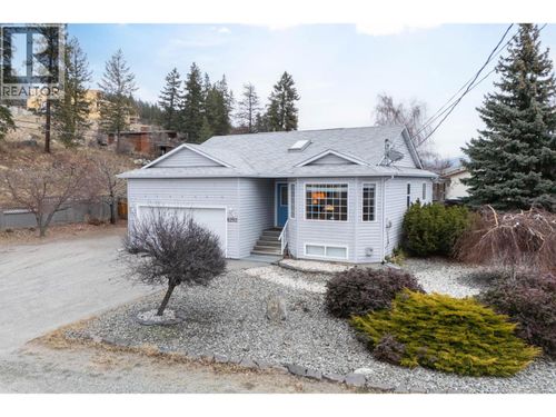 6292 Whinton Cres, Peachland, BC, V0H1X7 | Card Image