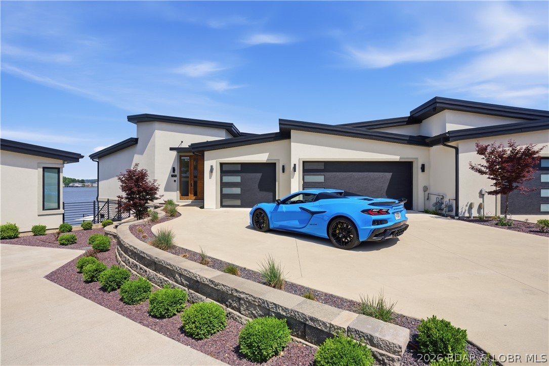 Residential in Sunrise Beach 4